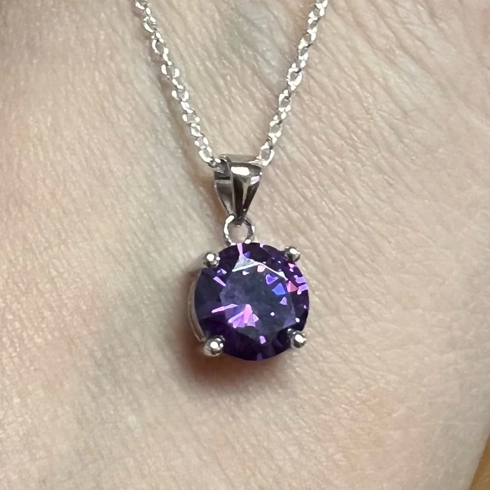 925 Sterling Silver. Solitary. Necklace - Picture 6 of 8